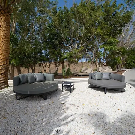 Villa Villa, Sea Views, Pool Sauna, Jacuzzi,gas Bbq